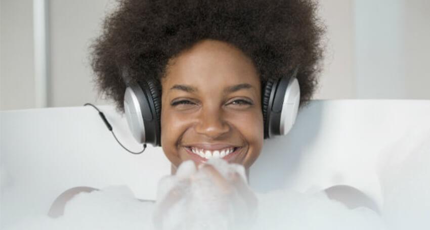 Is It Safe To Wear Headphones In The Bath? – Arkartech